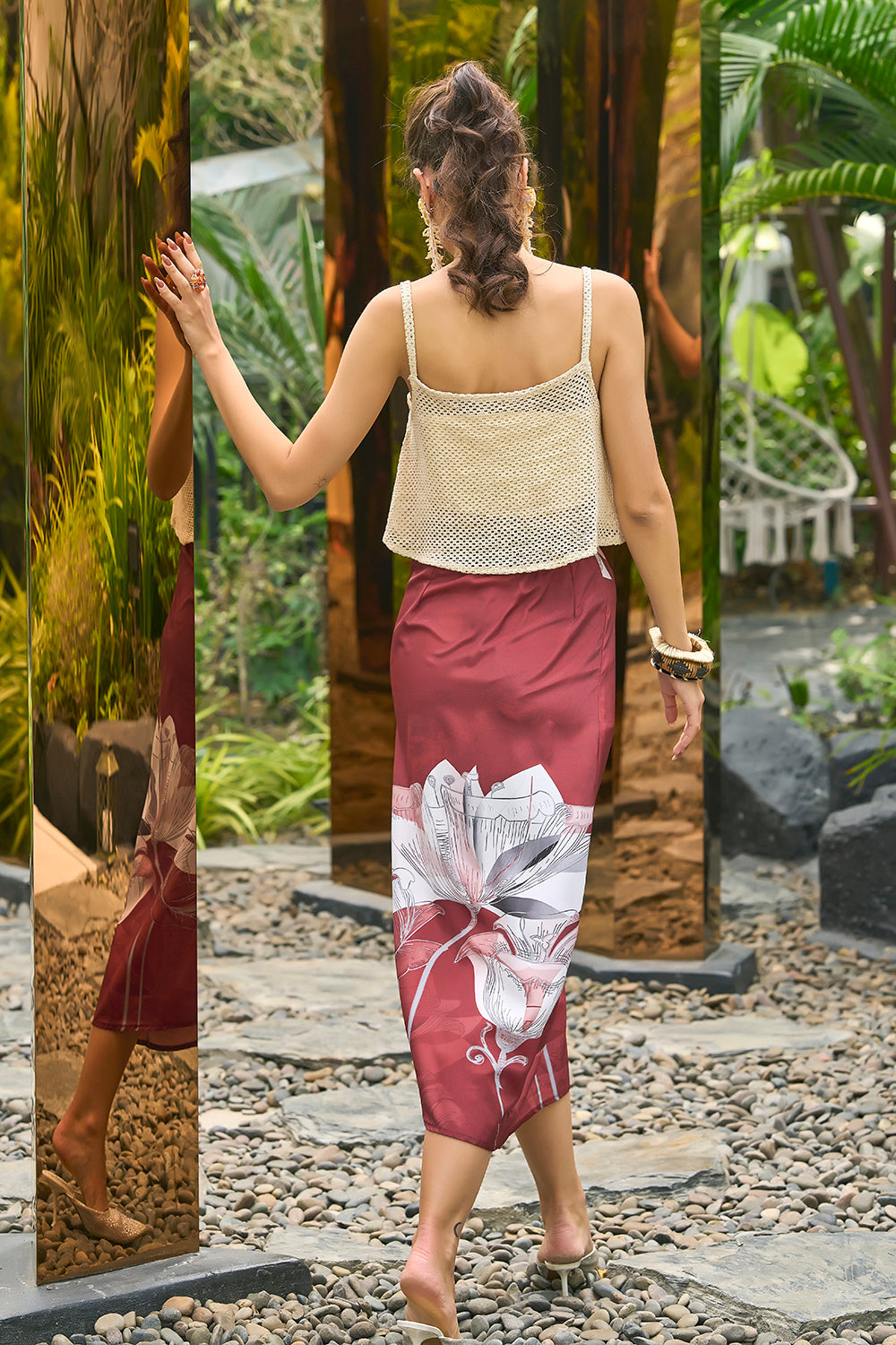 Curvylane's beachwear floral brown sarong & off-white crop top
