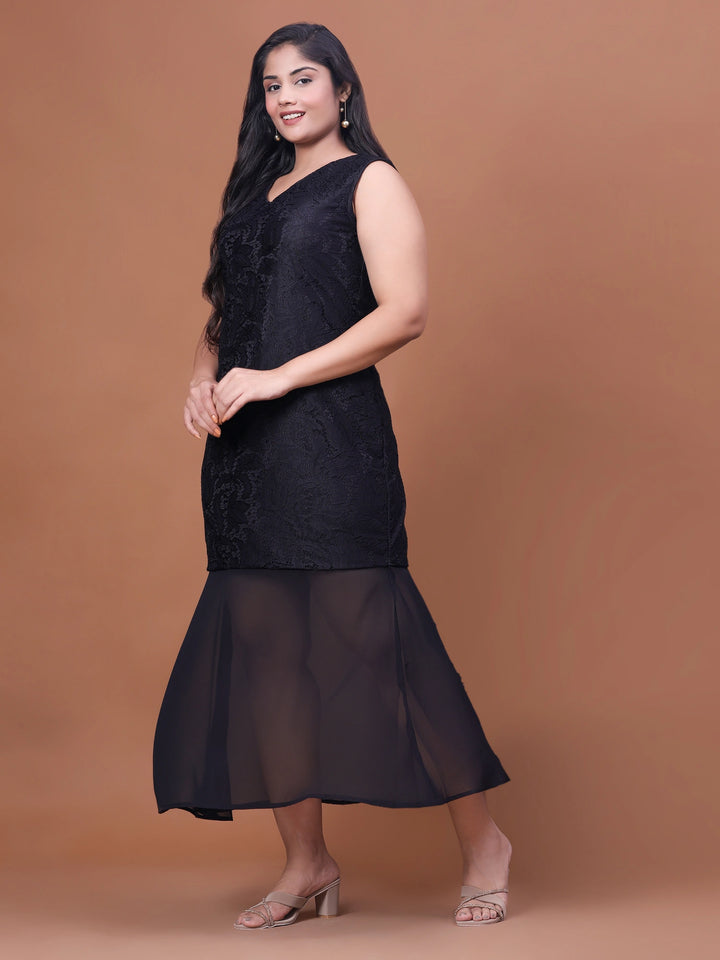 Long black party wear dress for curvy women