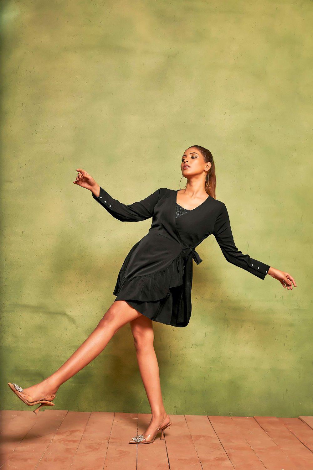 Rich Black Sequin Ruffled Mini Dress With V-Neck Style