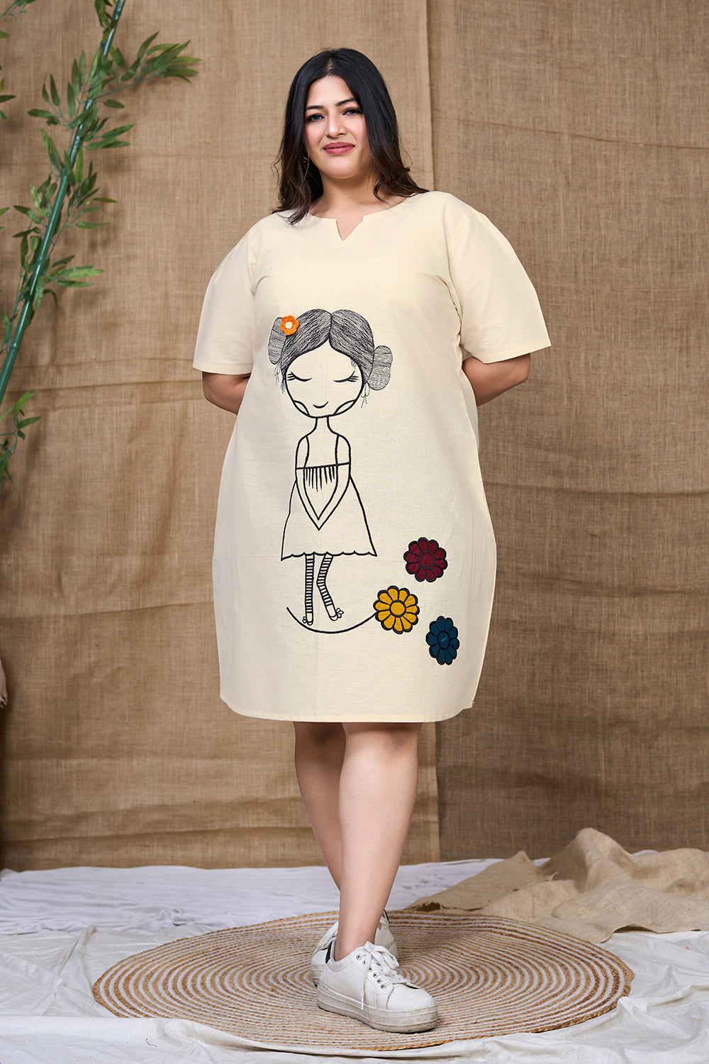 White_Cotton_Dress_Closure