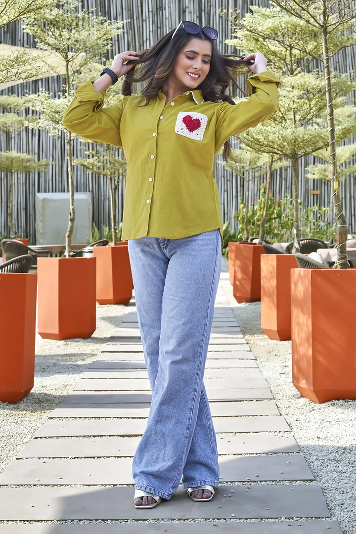 Green Shirt Collar Casual Wear