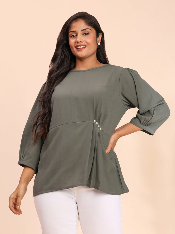 Stillgreen casual wear top with pearls