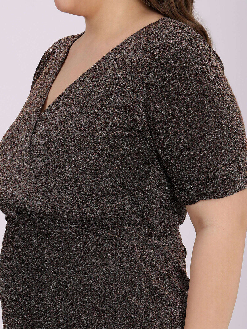 Brown Calf-Length Dress For Plus Size Women Close up