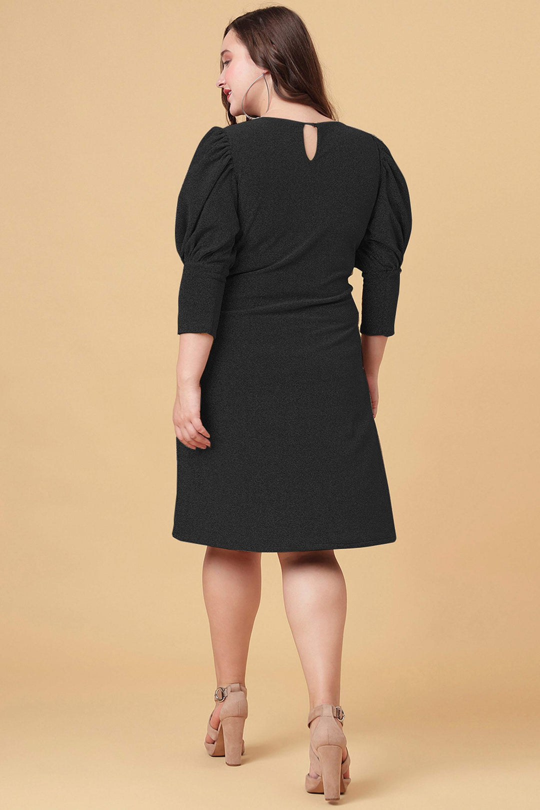 Black Shimmered Puff Sleeves Sheath Party Dress