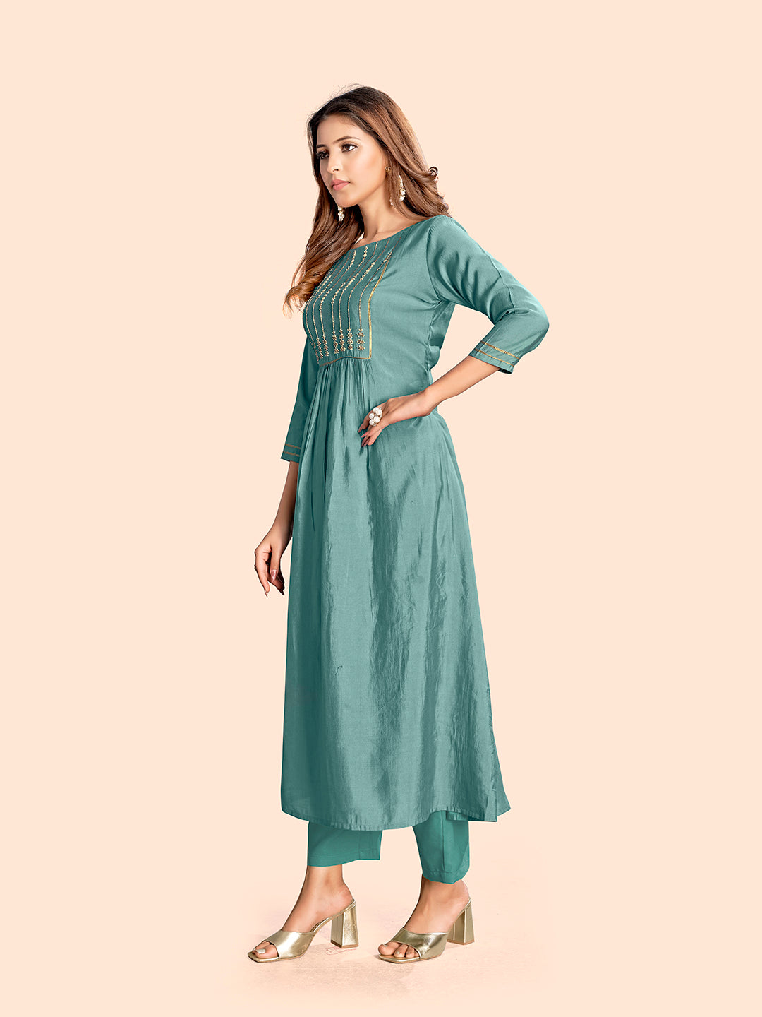 Curvy Lane Ladies Sea Green Boat Neck Kurta with pant set