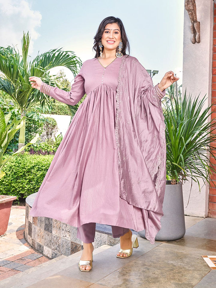 Curvy Lane Ladies Lavender V-Neck Kurta with pants & dupatta set